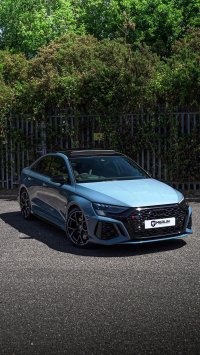 AUDI RS3